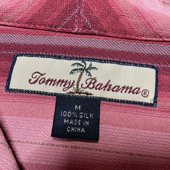 TOMMY BAHAMA 100% Silk Striped Short Sleeve Casual Shirt Sz M - Picture 4 of 9